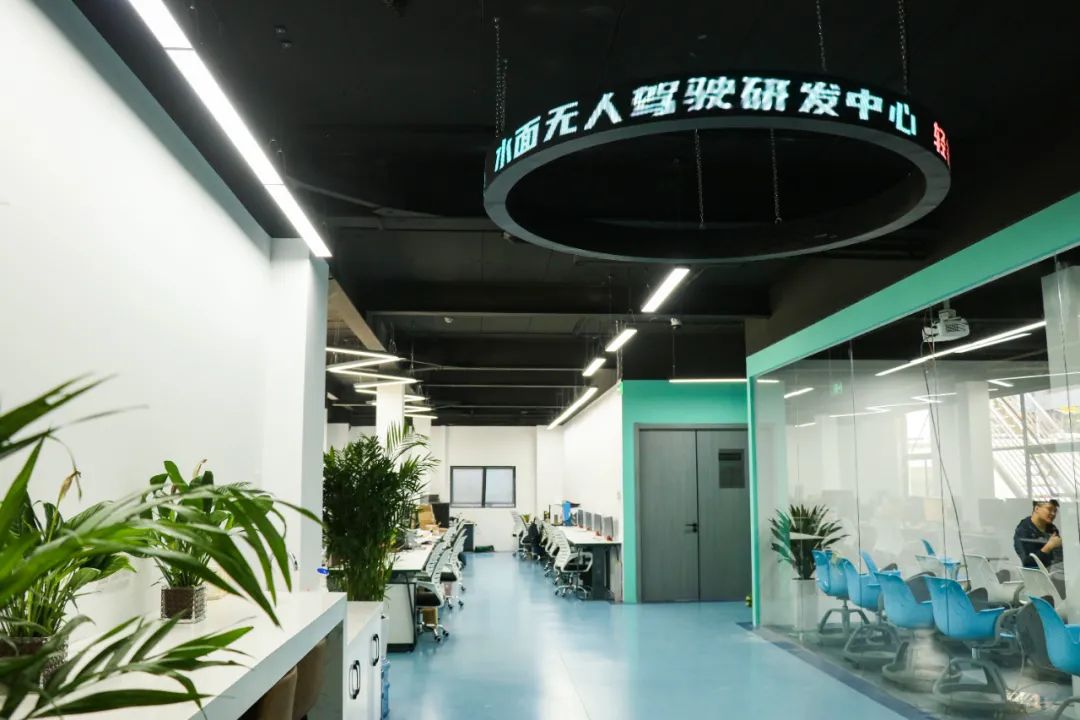 ia_100000003.jpg